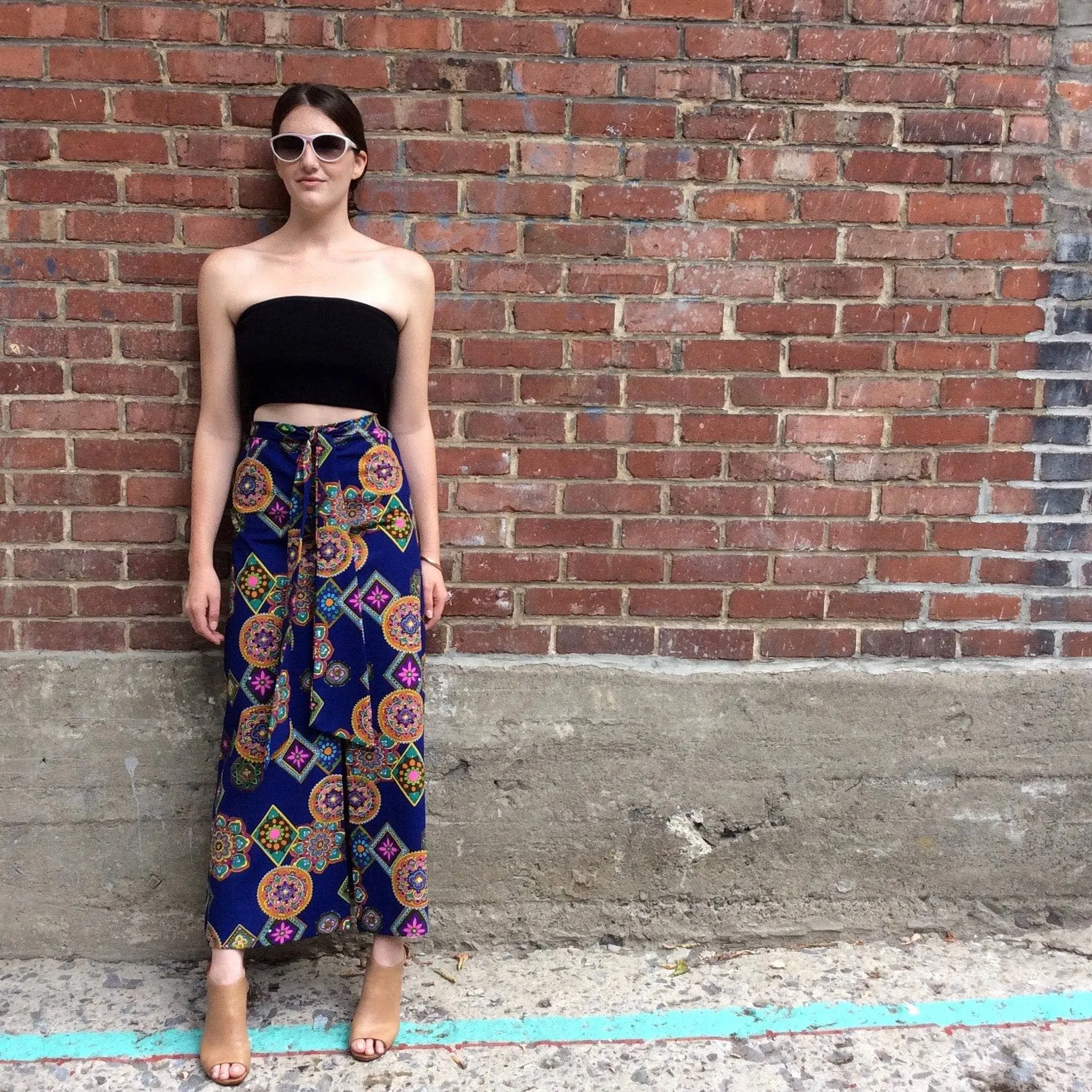 1970s A-Line Mandala Pattern Maxi Skirt Small