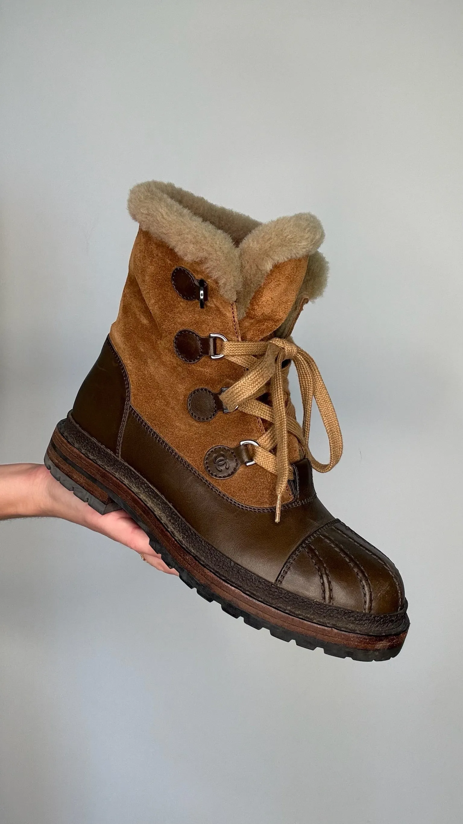 Brown Suede & Shearling Boots - 8