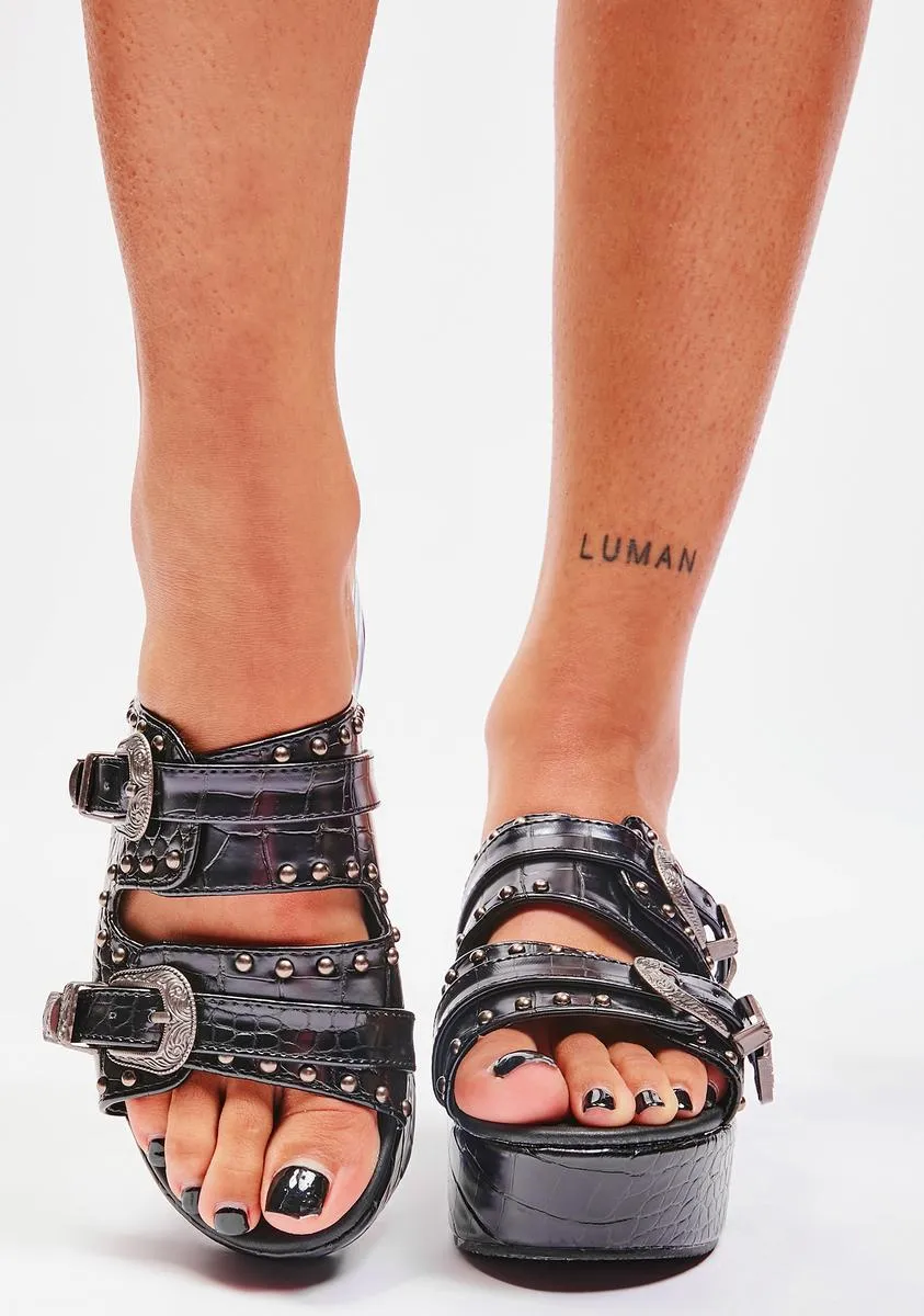 Gotta Chill Platform Sandals