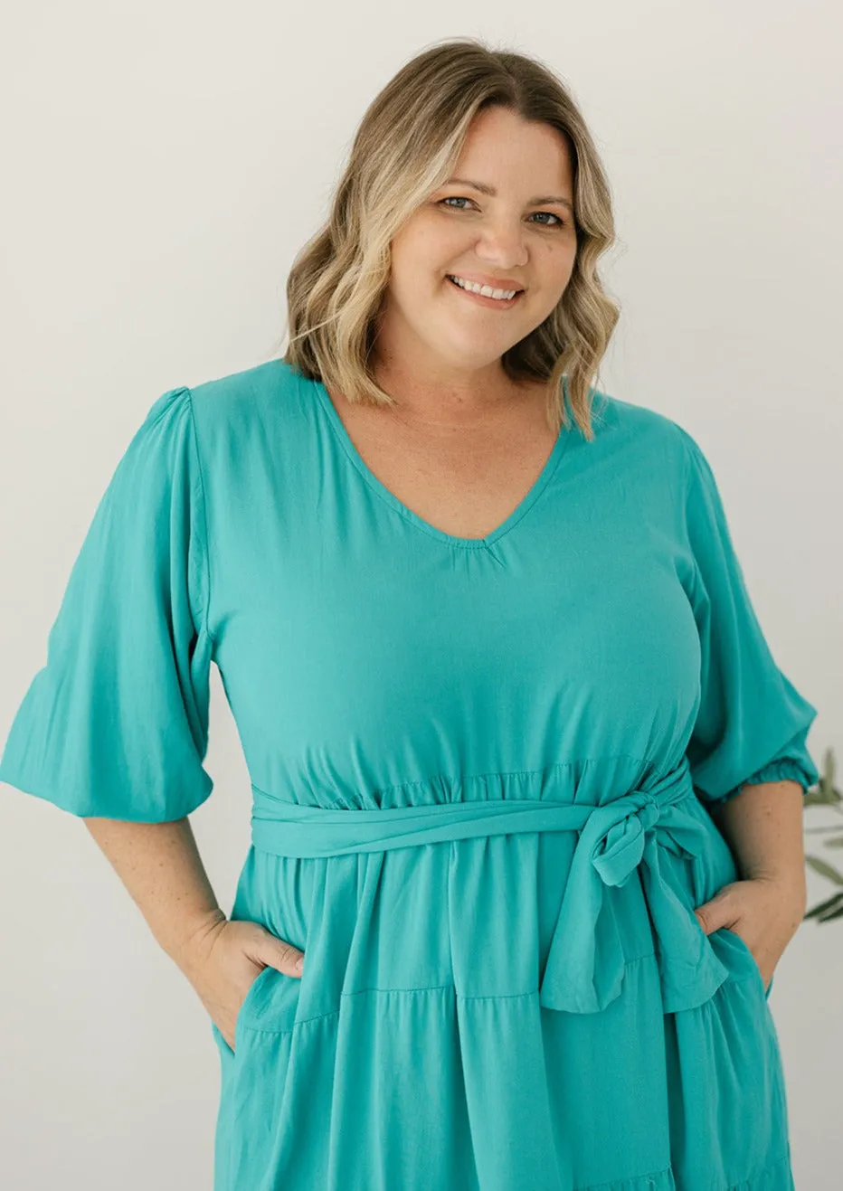 Jemma Midi Dress in Emerald