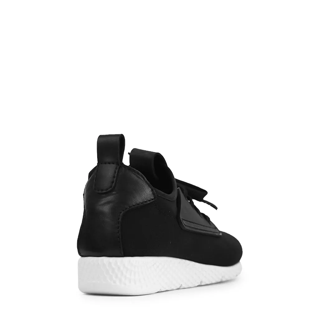 Lite Sneakers