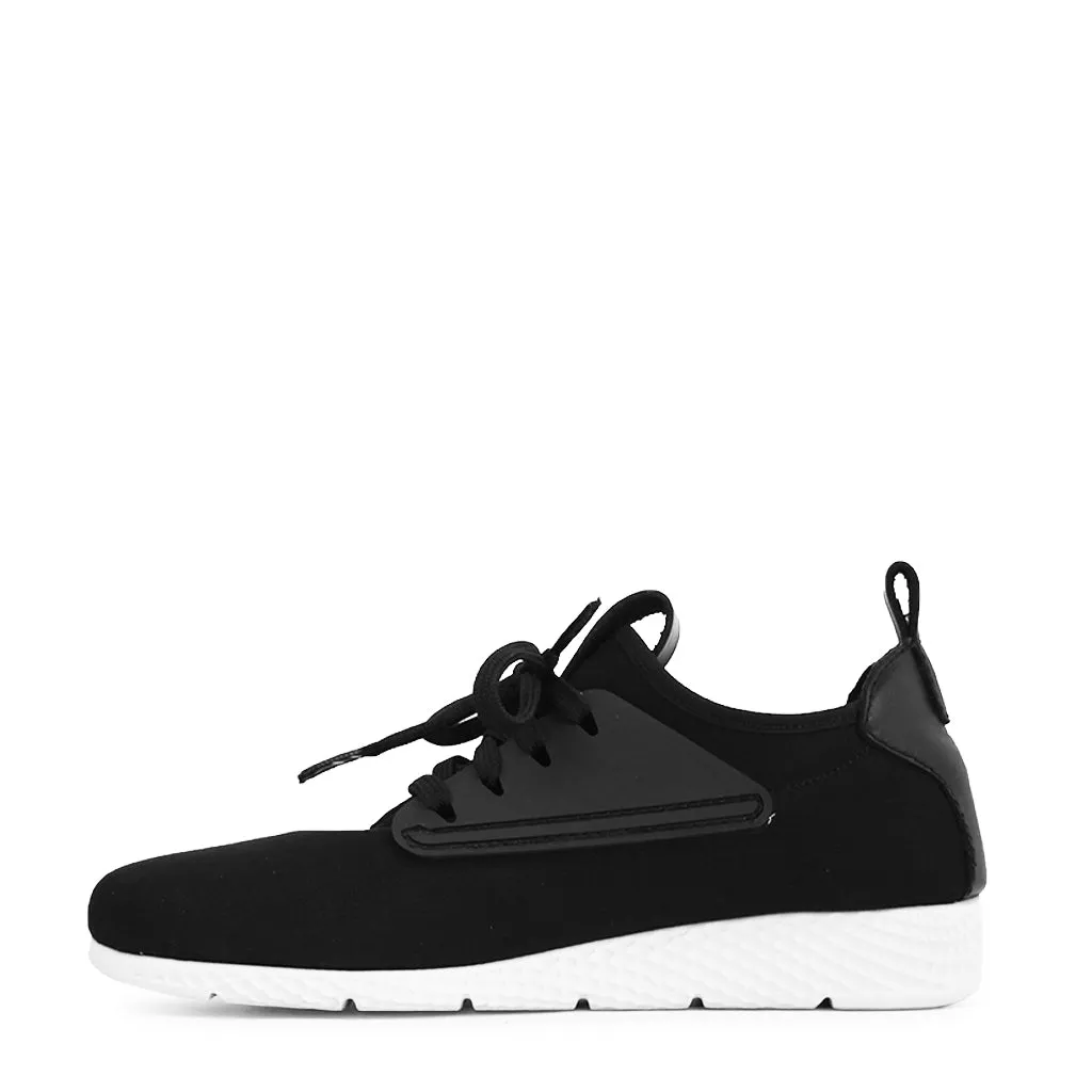 Lite Sneakers
