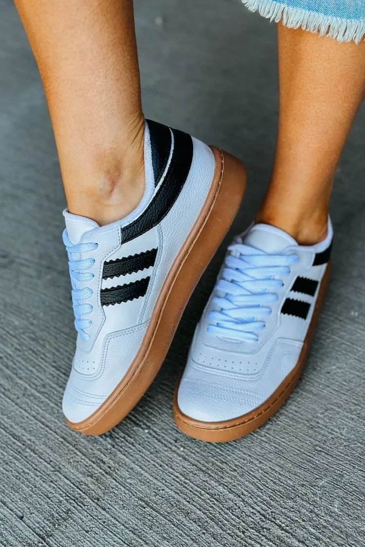 Venus Sneakers - Black