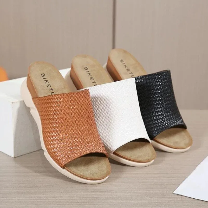 Woman 2022 Slippers Soft Low Luxury Slides Pantofle